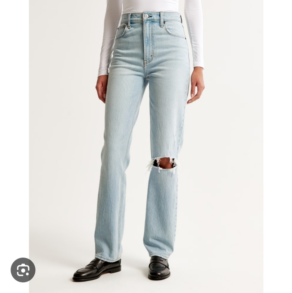 Abercrombie The 90's Straight Ultra High Rise Jeans